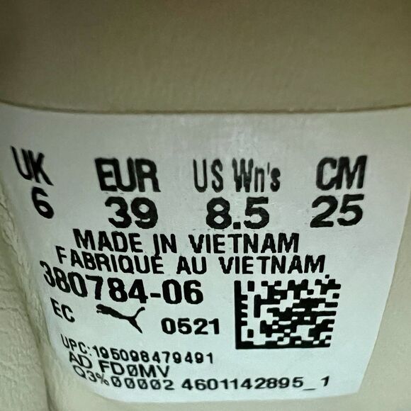 Puma Mayze Alpine Snow Cream Brushed Suede Platform Sneaker Women 8.5 Athleisure - Picture 13 of 15